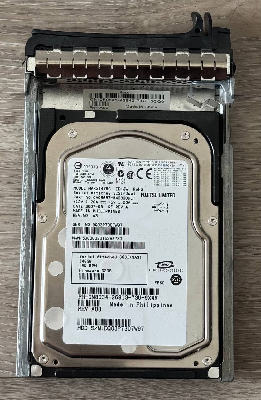 Fujitsu MAX3147RC 146GB 15K SAS 3.5" HDD Server Hard Drive w/ Tray