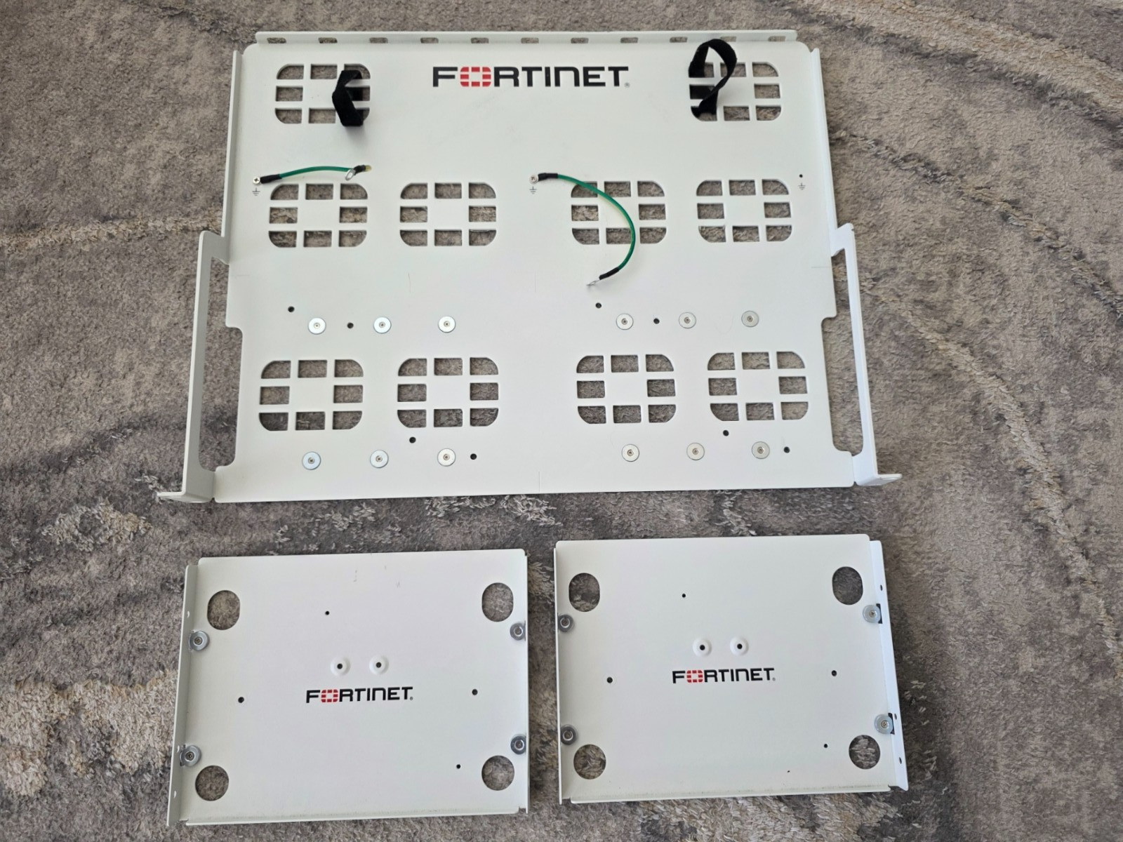 FORTINET SP-RACKTRAY-02 RACK MOUNT TRAY