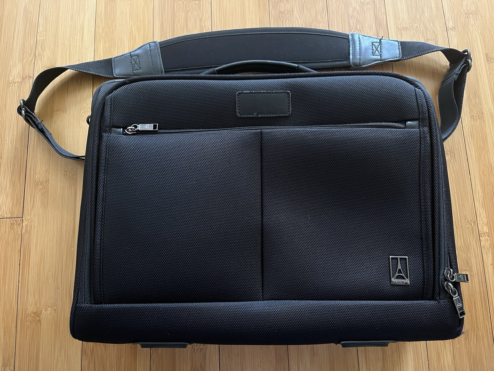 TravelPro Executive First Shoulder Laptop Bag/Briefcase Checkpoint Friendly