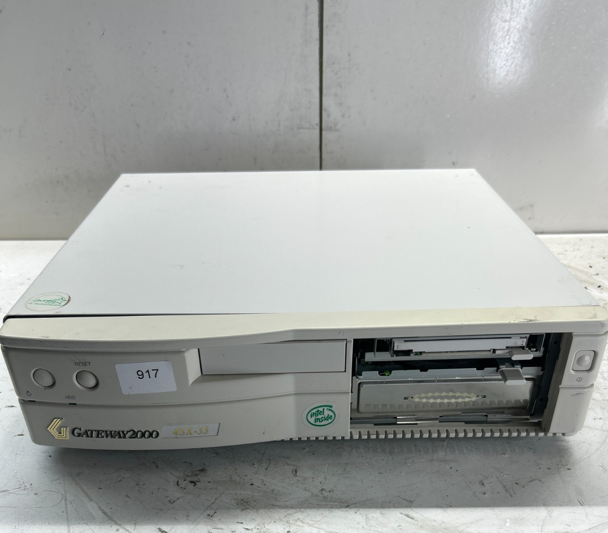 Gateway 2000 4SX-33 Intel 486SX 33MHz 7MB NO HDD