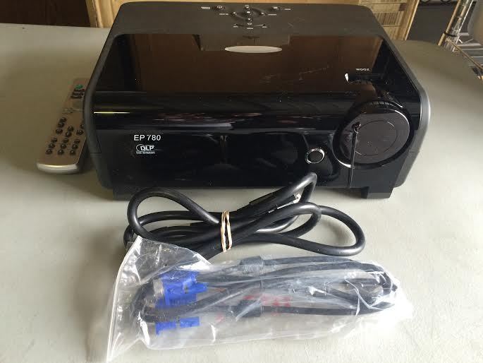 OPTOMA EP780 DLP PORTABLE HD PROJECTOR,4000 LUMENS, NEW FACTORY LAMP