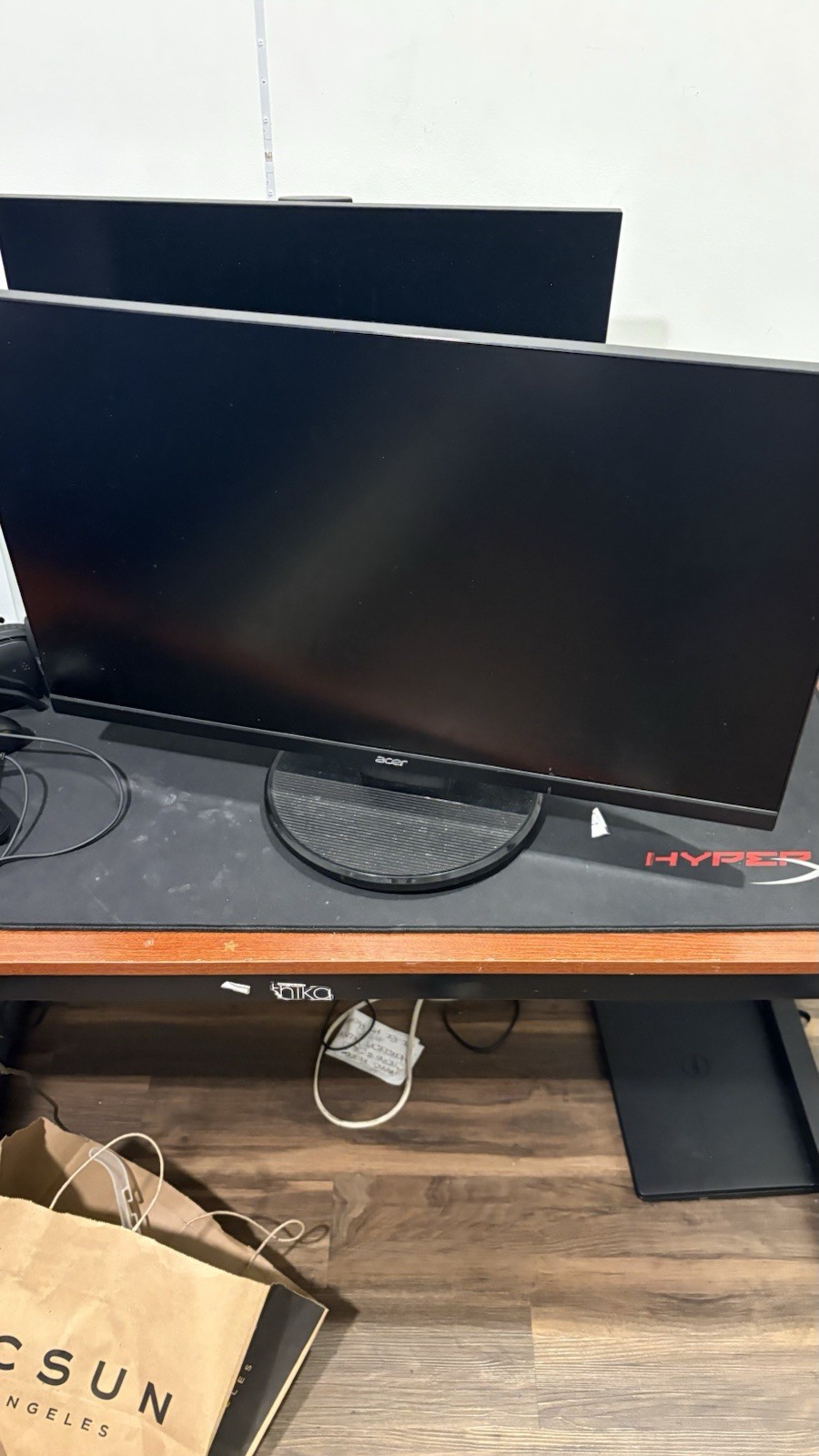 Acer UM.HB2AA.D01 27” Widescreen IPS LCD Monitor