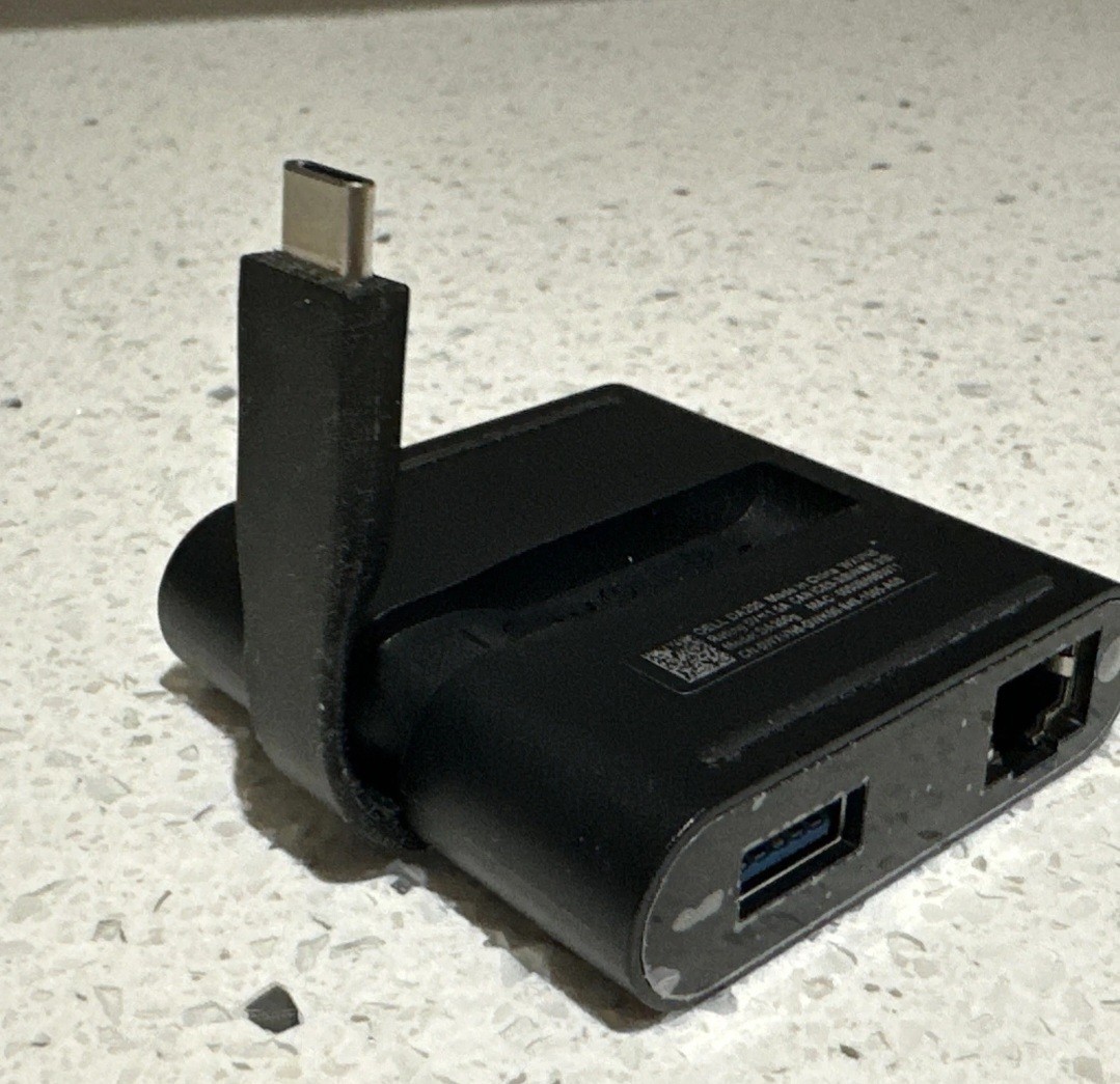 DELL 🔥 DA200 USB-C to HDMI/VGA/Ethernet/USB 3.0 computer Adapter android laptop