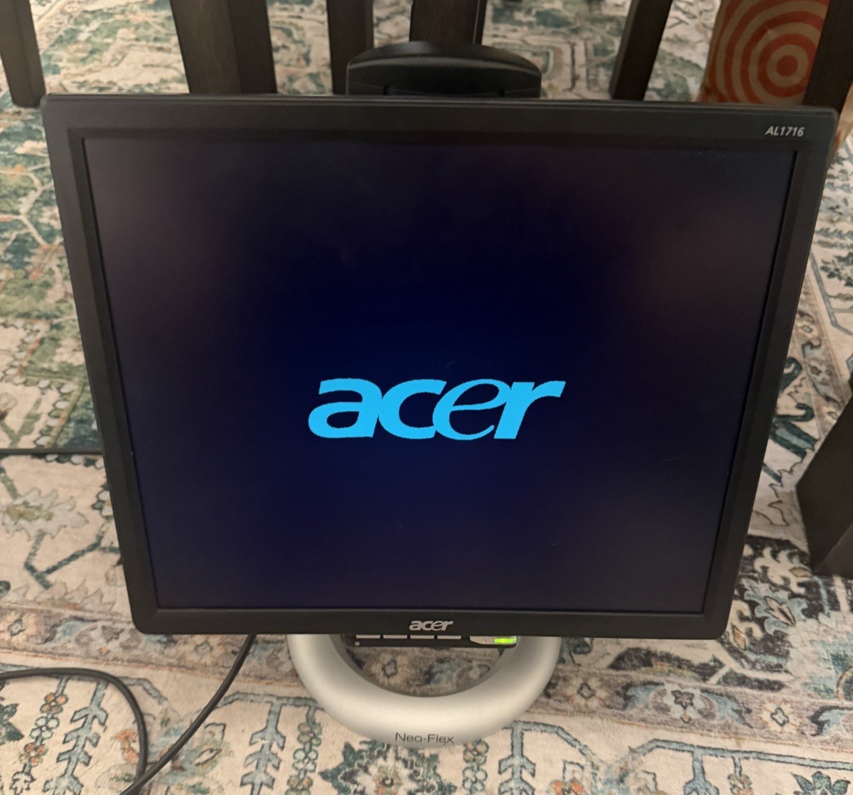 Acer 4:3 LCD Computer Monitor 17” - Model AL1716F w/Ergotron Neo-Flex Stand