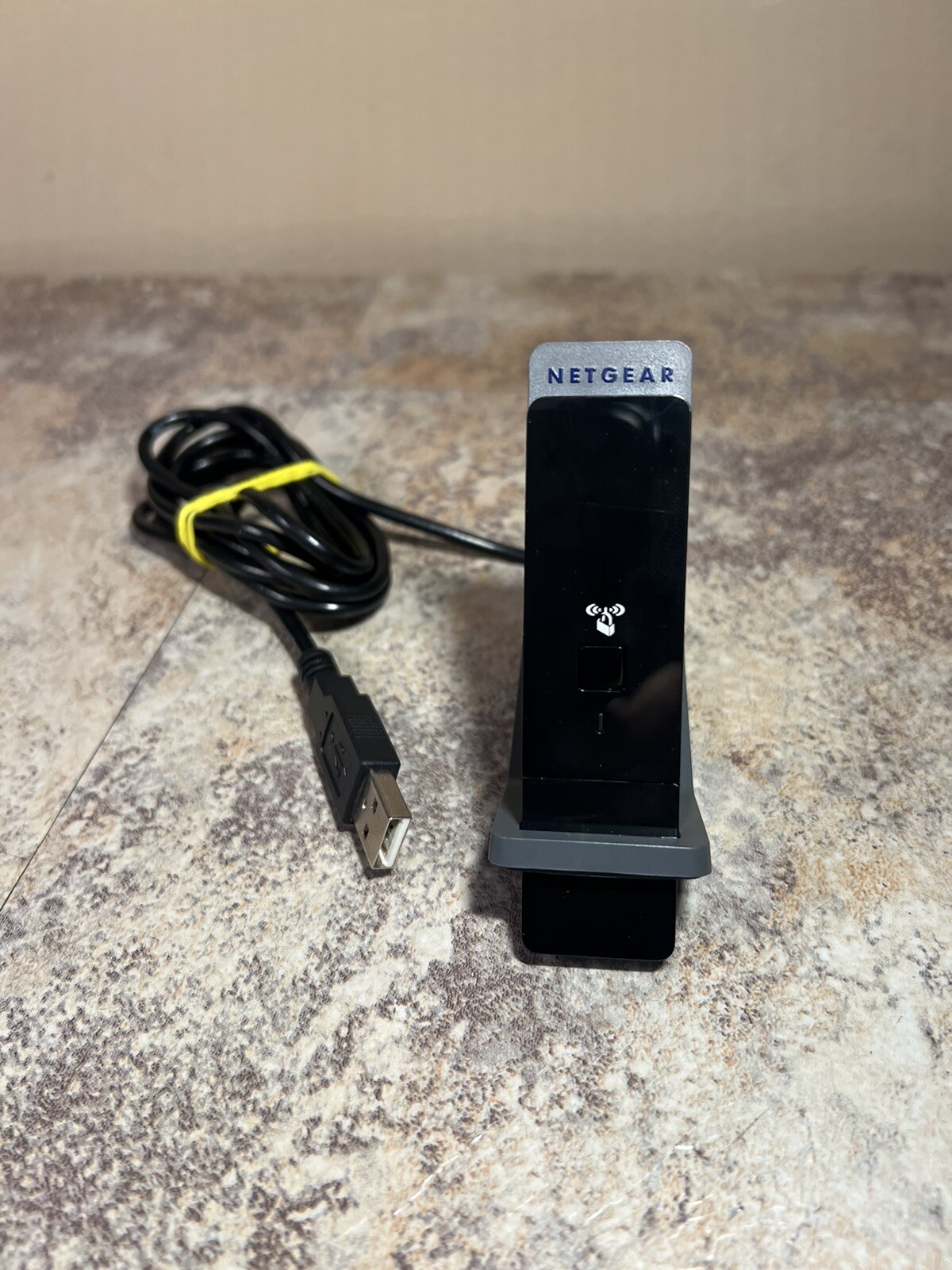NetGear N-300 Wireless WiFi USB Adapter WNA3100 W Dock Cradle Stand 