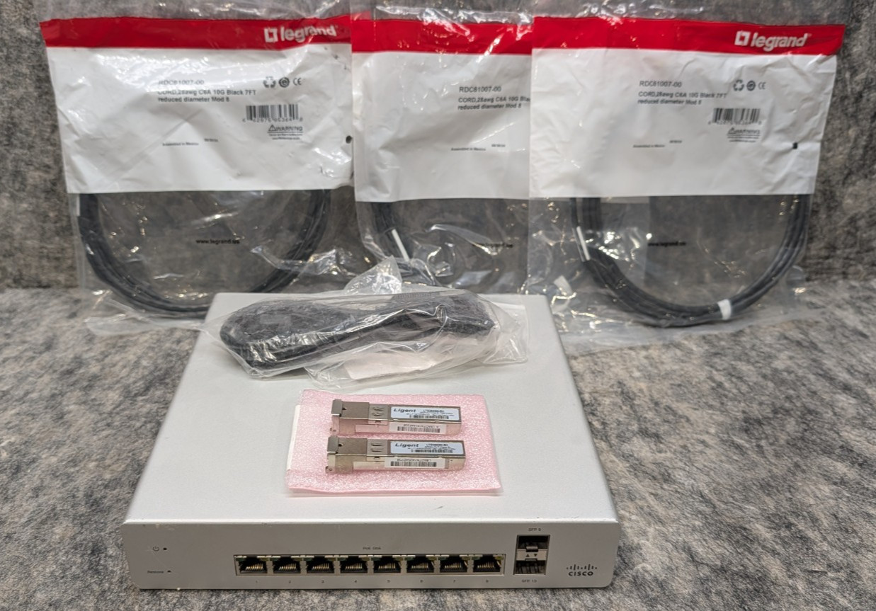 Cisco Meraki MS220-8P-HW 8 Port Desktop Ethernet Switch 🔥UNCLAIMED🔥