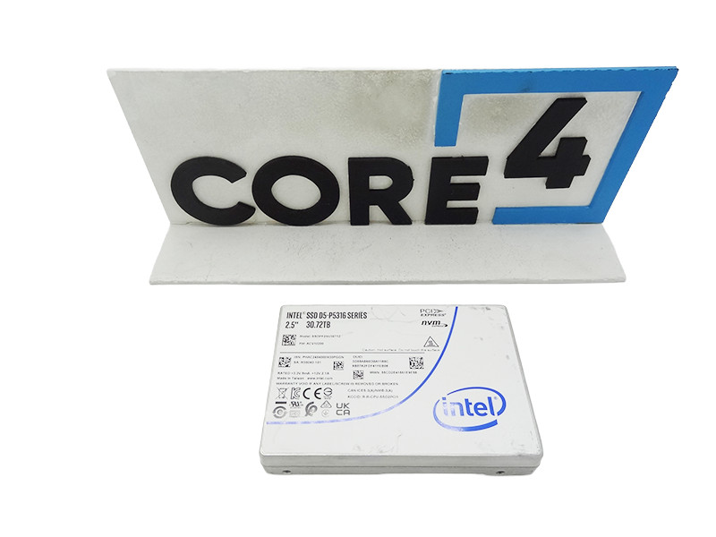 INTEL SSDPF2NV307TZ 30.72 D5-P5316 2.5" 4.0 NVMe SSD