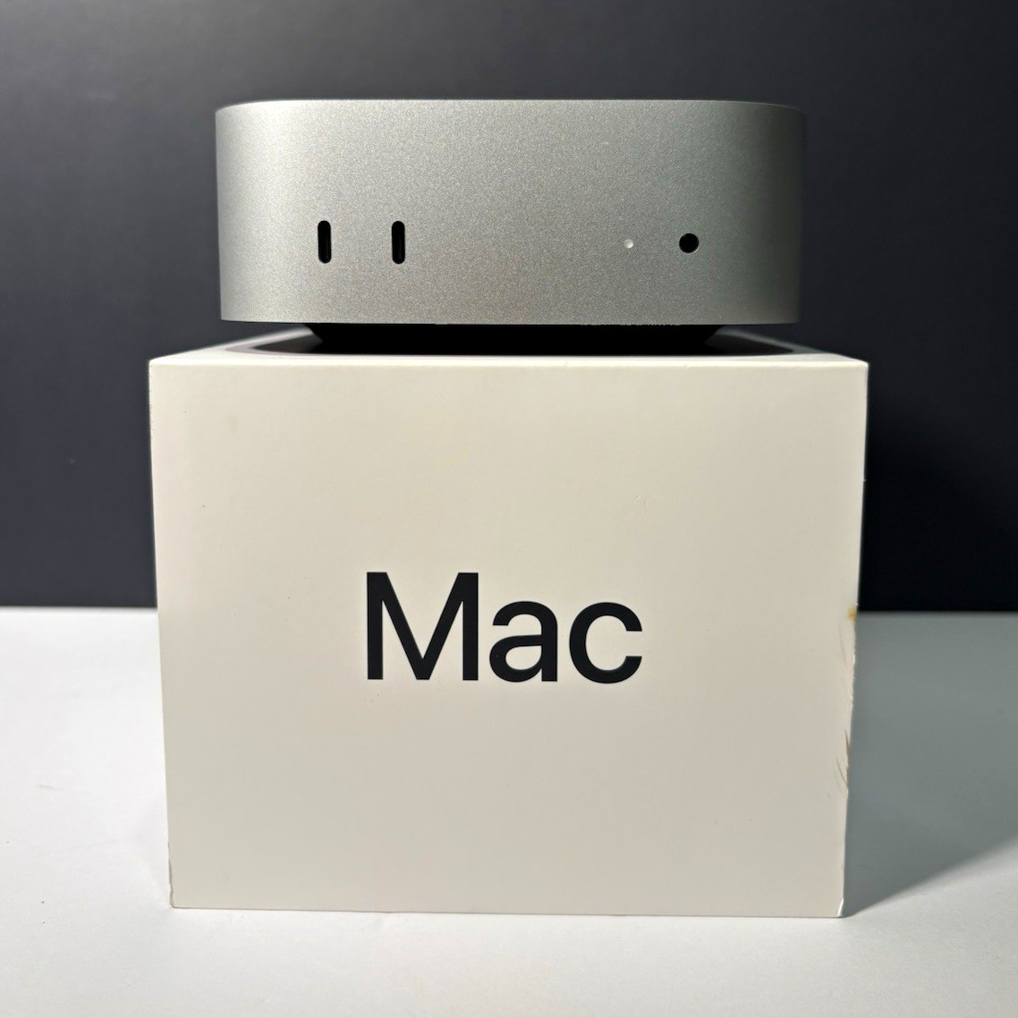 2024 Apple Mac mini A3238 Mini M4 Chip 16GB/  256GBDesktop Computer Boxed