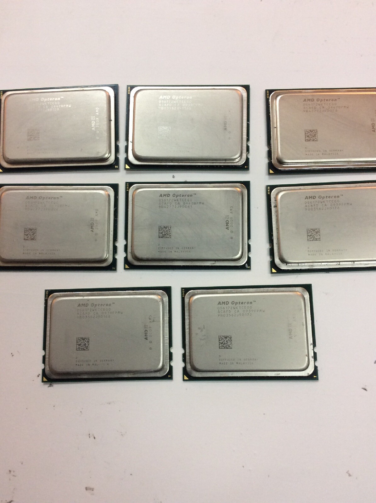 (LOT of 8) AMD Opteron 6172 2.1GHz Twelve Core (OS6172WKTCEGO) G34 CPU Processor