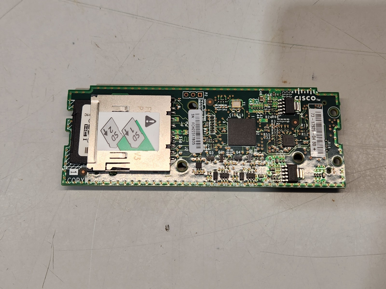 Cisco 73-17925-04 Dual SD Card Reader W/ 64GB SD (2x 32GB) 800-47634-01