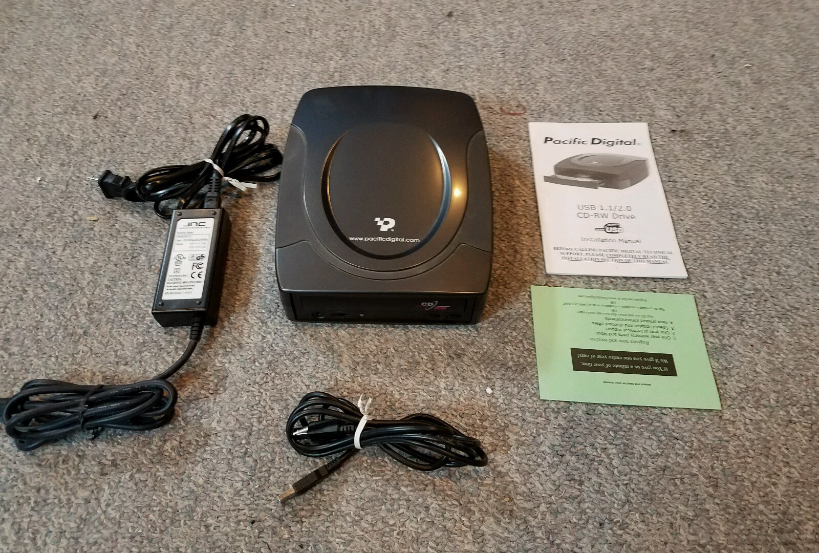 Pacific Digital 52X/24X/52X External CD-RW Drive - USB 2.0 / 1.1- U30147-RV3