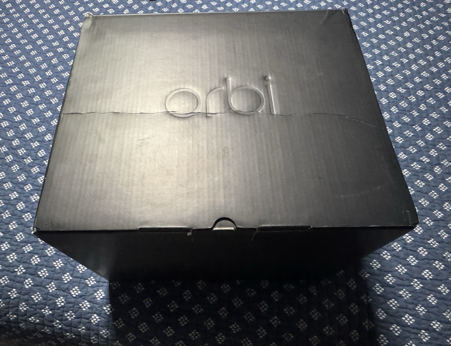 NETGEAR Orbi RBS860 Mesh WiFi Router Black, 4-Port Ethernet w/ extra node.