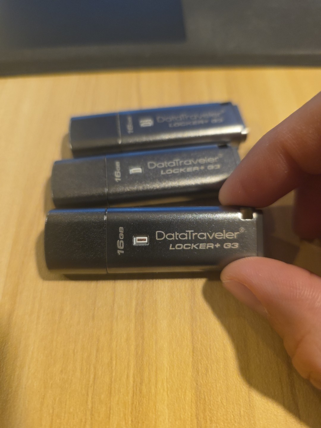 Kingston 16GB USB Flash Drive Data Traveler Locker+ G3 w/ CAP USED