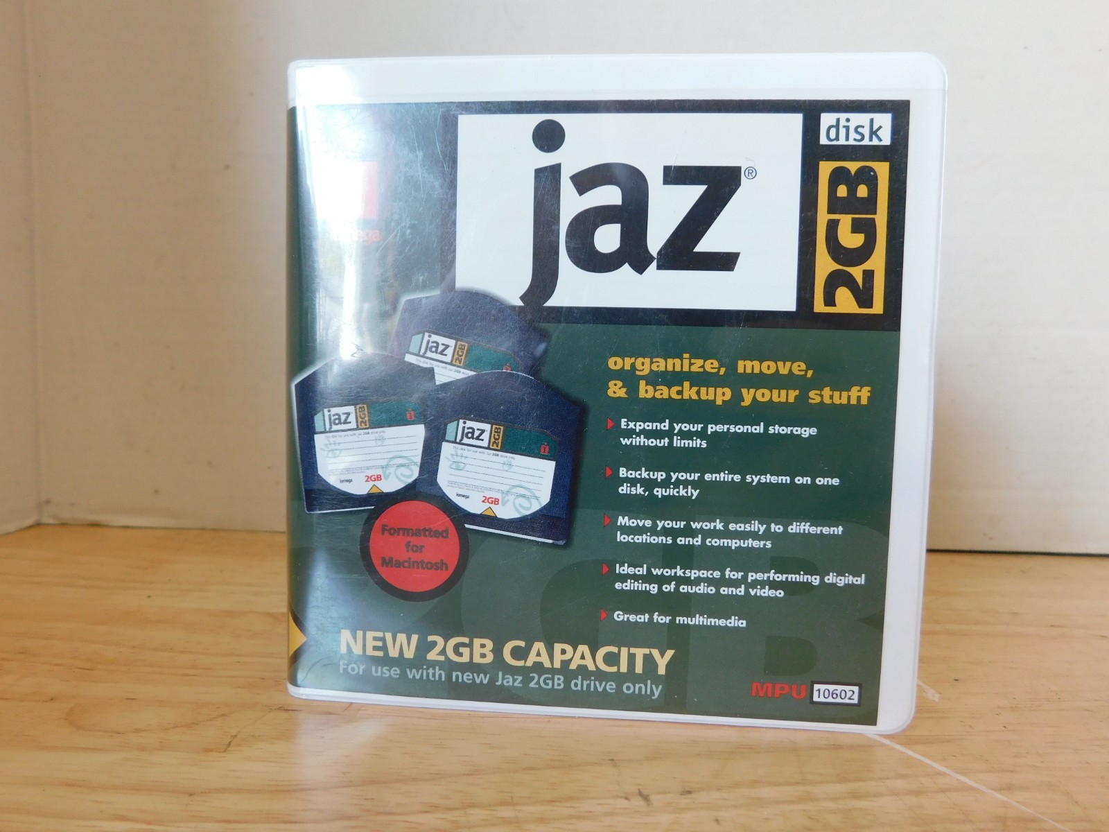10 Iomega Jaz 1gb Discs Formatted for IBM and Mac 4 are 2GB, 6 are 1GB, 9/106