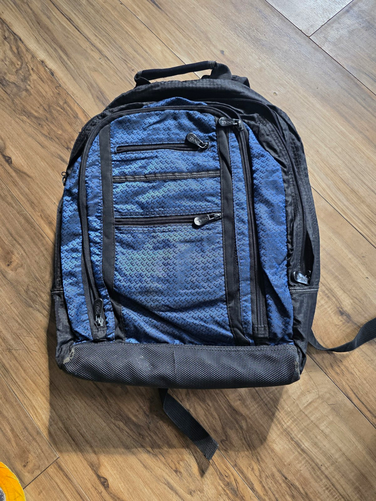 Dell Padded Laptop Backpack w/ Laptop Compartment, Blue/Black, 15 in