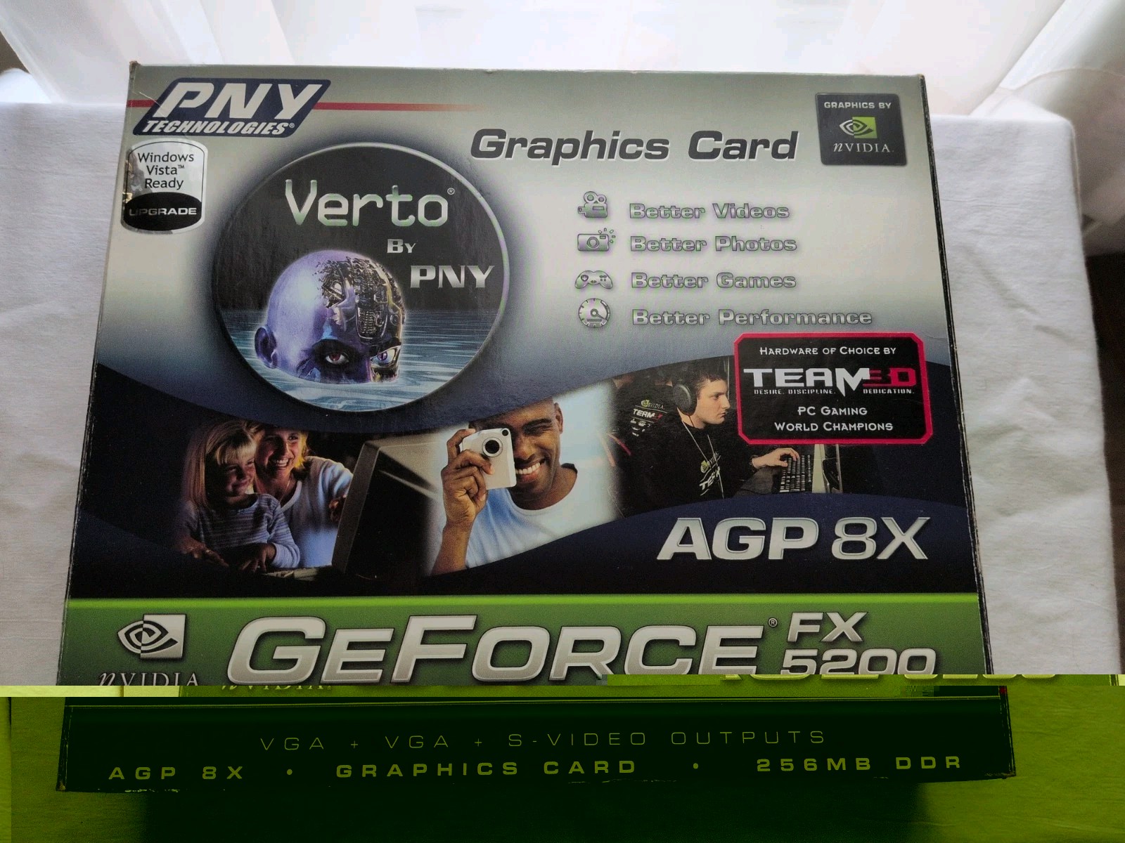 NVIDIA GEFORCE FX5200 PCI PNY TECHNOLOGIES GRAPHICS CARD 256MB DDR 