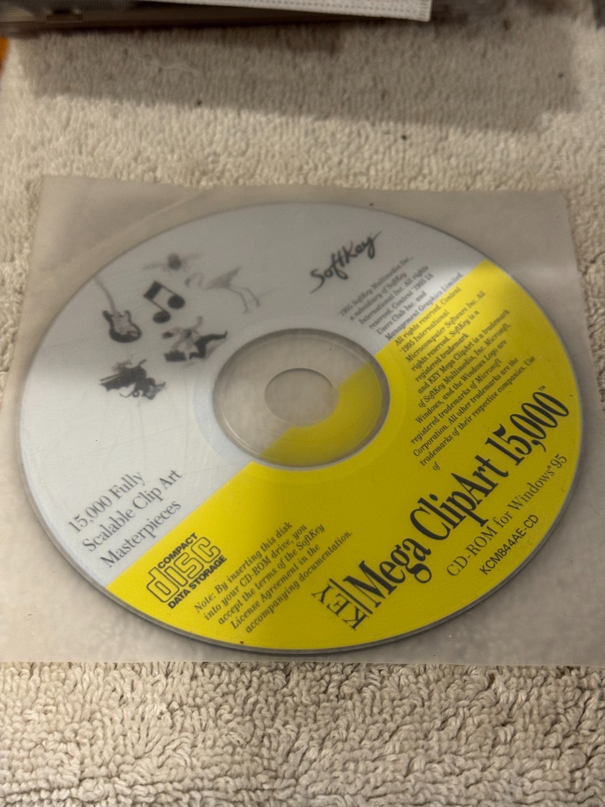 Softkey Mega Clip Art 15,000 CD-ROM - VERY GOOD CONDITION