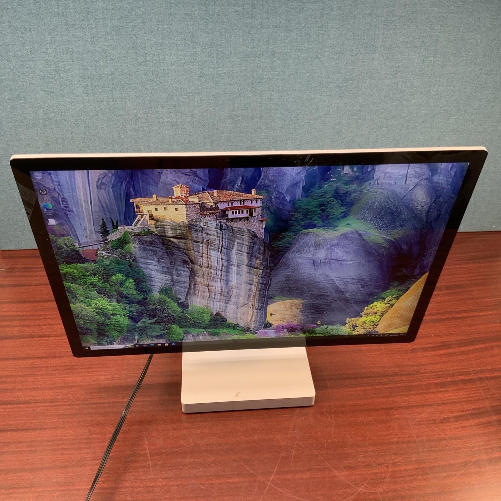 *READ* Microsoft Surface Studio i7 32GB 2TB GTX 980M Desktop *USED*