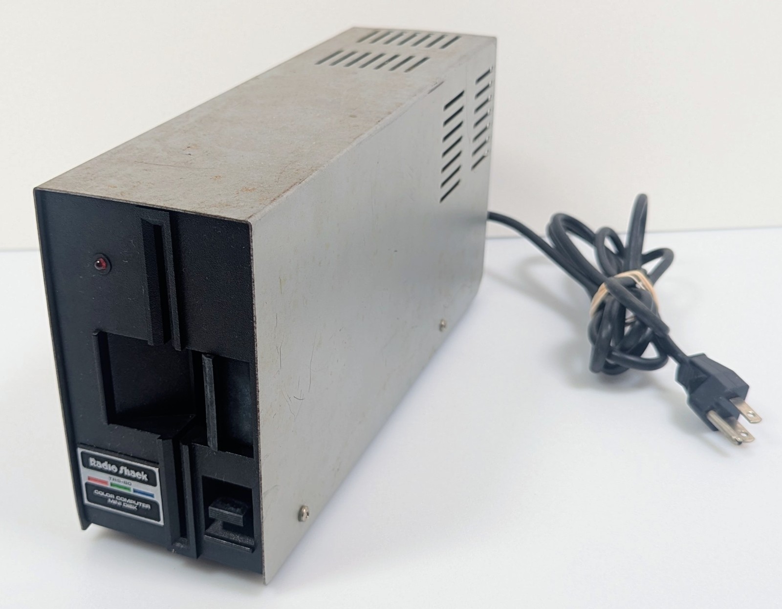 Tandy CoCo TRS-80 Color Computer Mini Disk Drive - 5.25" - Model 26-3022