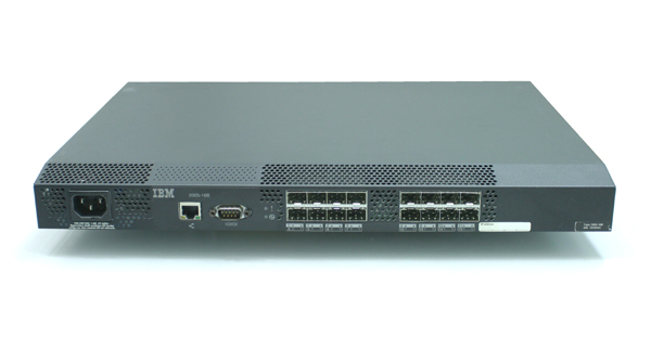 IBM Total Storage 2005-16B 22R4967 H83803A 16 Port Fibre SAN Switch
