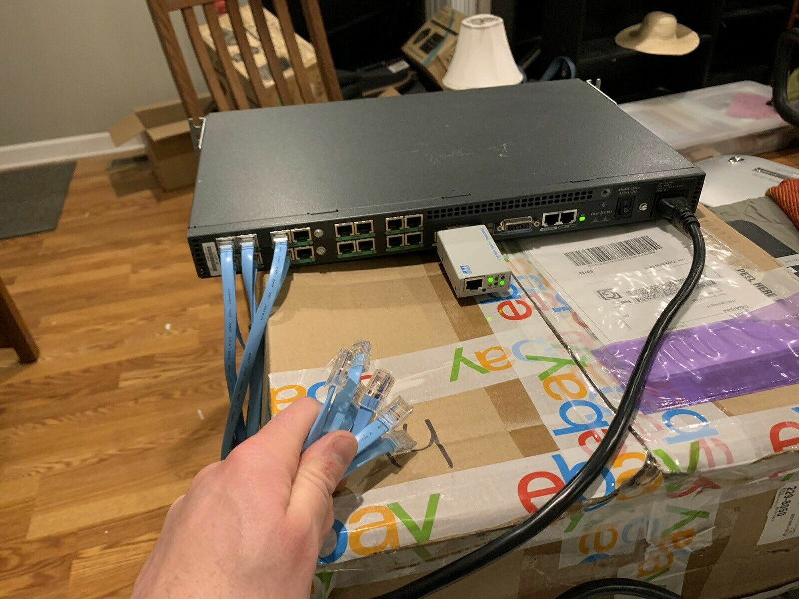 Cisco AS2511-RJ 16-Port Async Universal Access Terminal Server Router