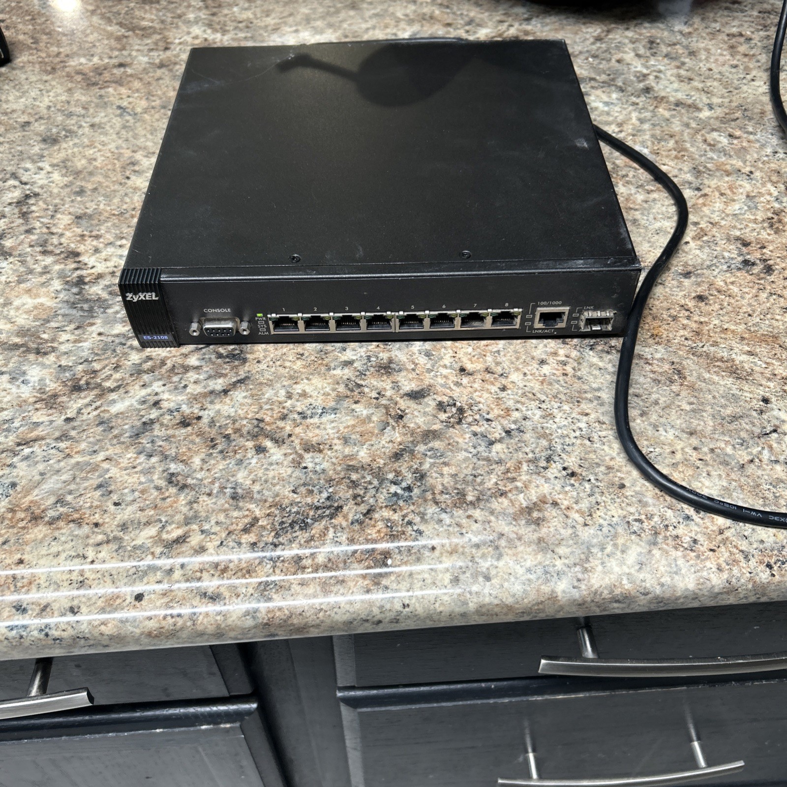 Zyxel ES-2108PWR 8+1 port Managed PoE Ethernet Switch