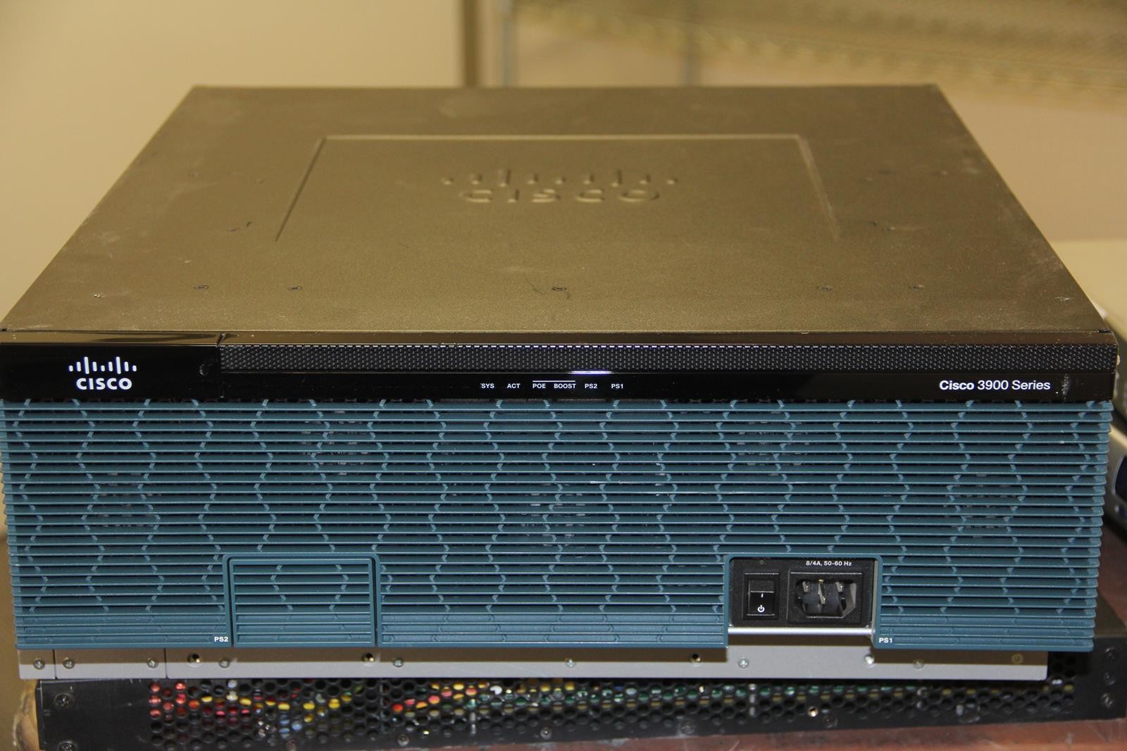 CISCO CISCO3925/K9 Integrated Services Router with C3900-SPE100/K9