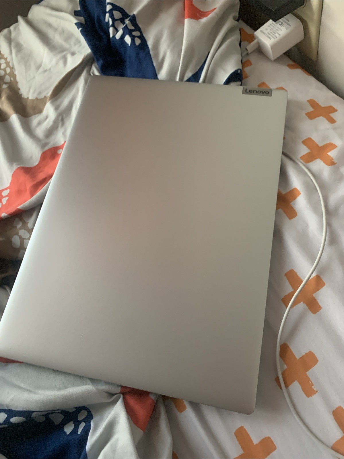 It’s Dead And I Don’t Have A Charger For It That’s Im Selling It Works Good