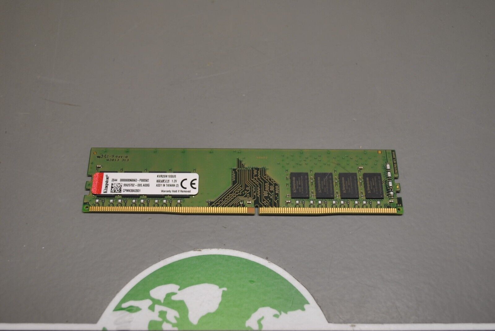 KINGSTON 8GB 1RX8 DDR4 2666 MHZ 288-PIN CL19 1.2V KVR26N19S8/8 