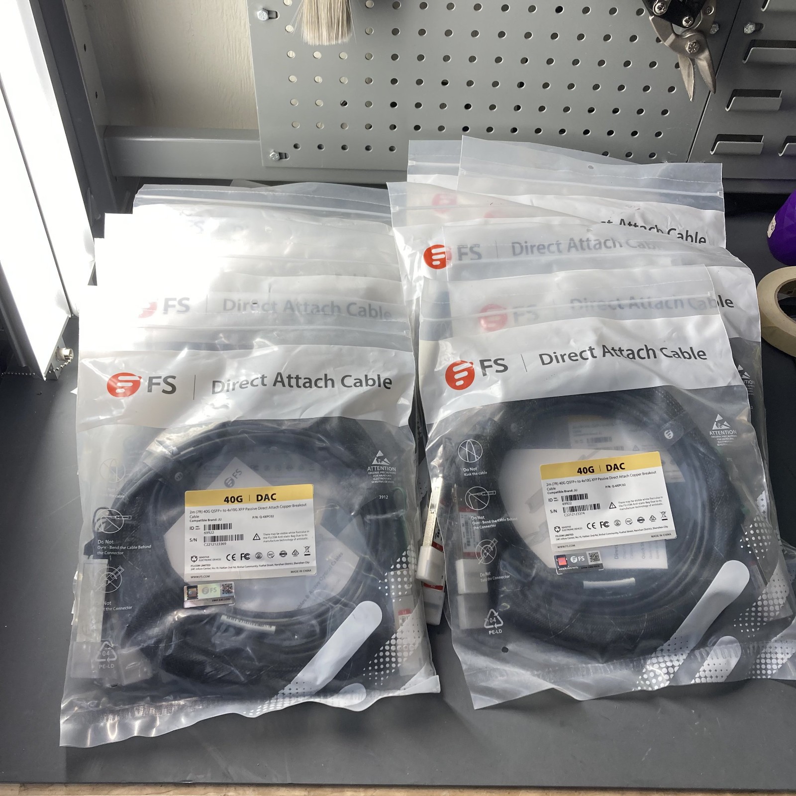 LOT OF 13-NEW Fiberstore Q-4XPC02 40G QSFP+ Passive DAC Copper Breakout Cable