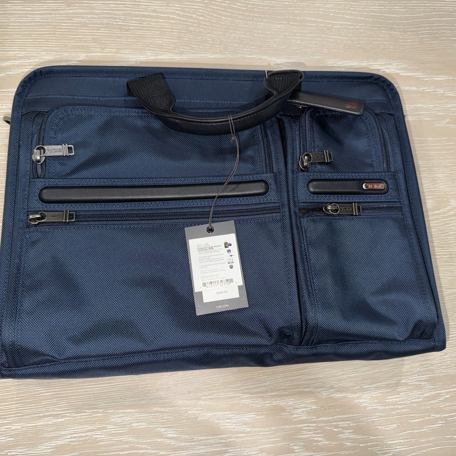 TUMI Alpha 2 Compact Large Screen Laptop Briefcase 26114NVP Navy Blue w/ Strap