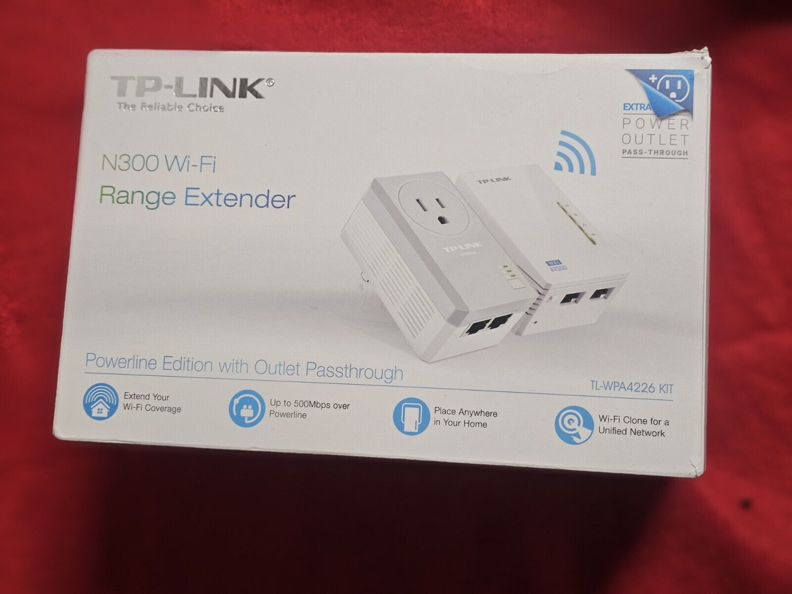 TP Link N300 TL-WPA4226 Kit Powerline AV500 Wi-Fi Range Extender & Power Outlet
