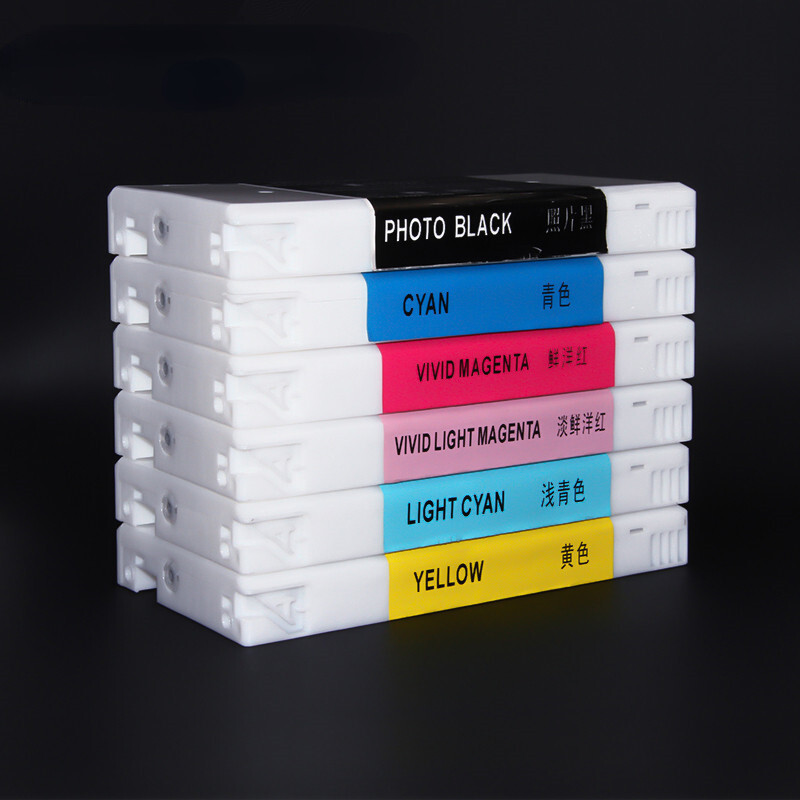 T7821-T7826 Compatible Ink Cartridge Full With Dye Ink For EPSON D700