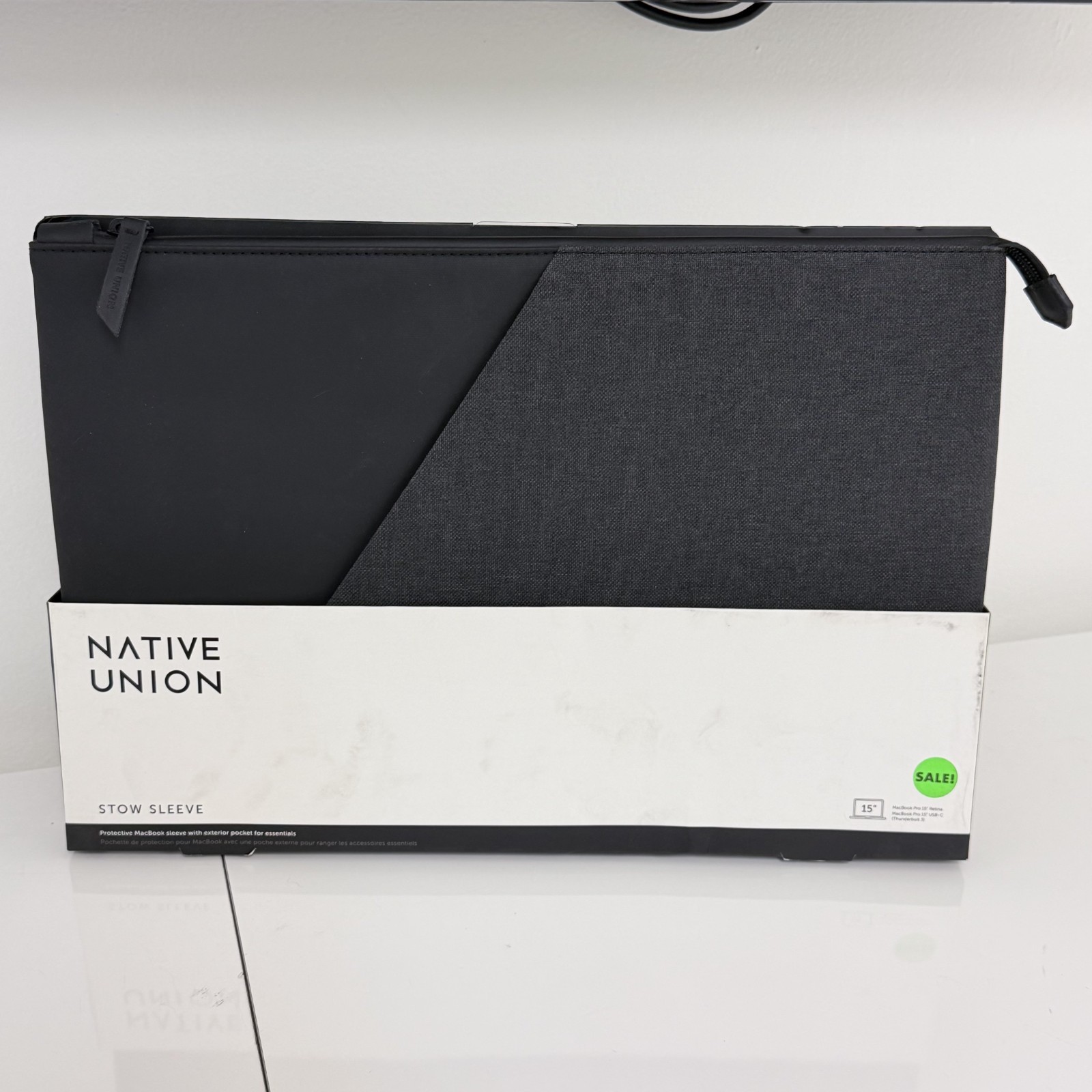 New Native Union Stow Sleeve for 15" Laptop Gray STOW-CSE-GRY-FB-15