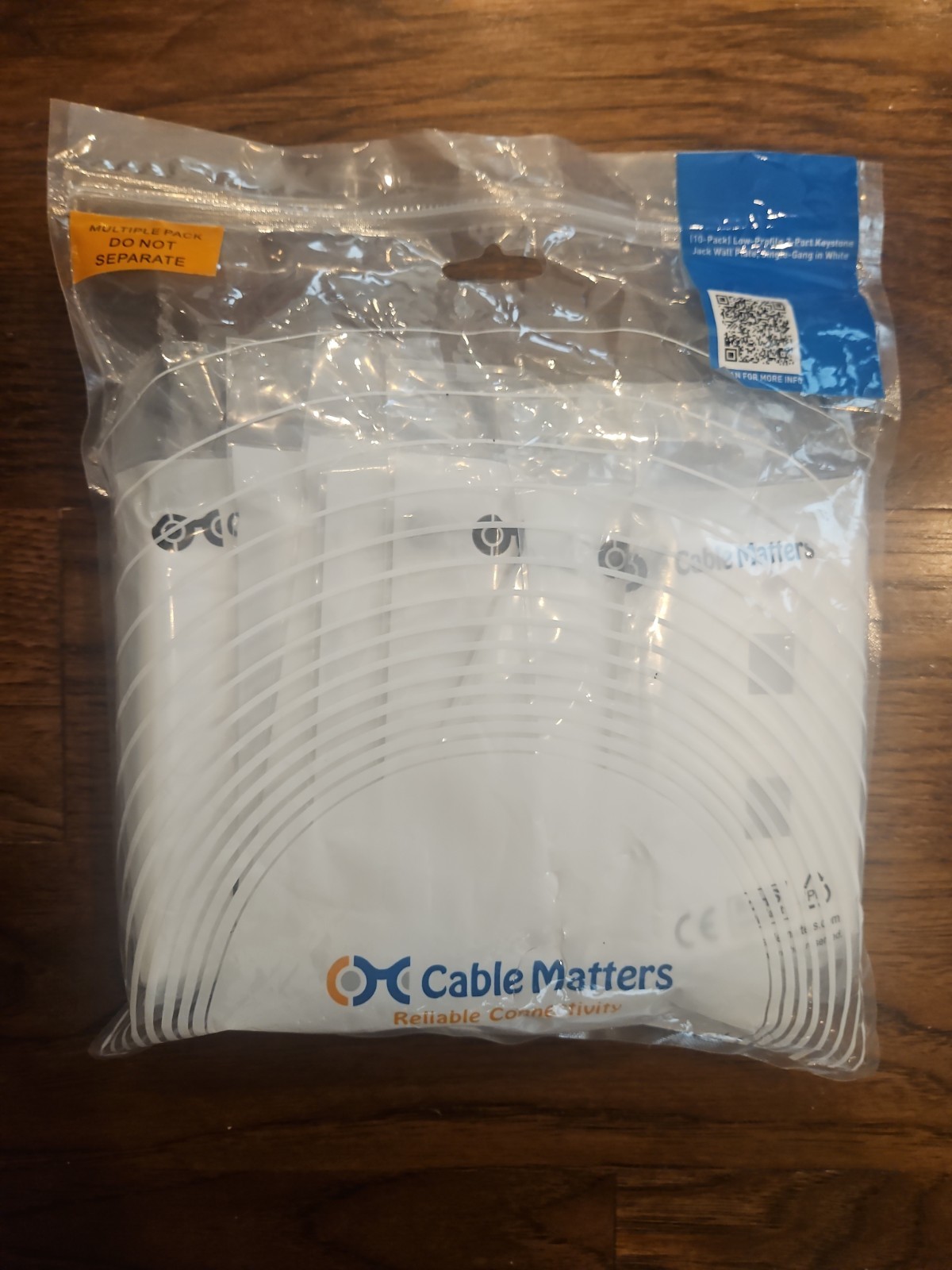 Cable Matters 10-Pack Low Profile 2 Port Keystone Jack Wall Plate in White