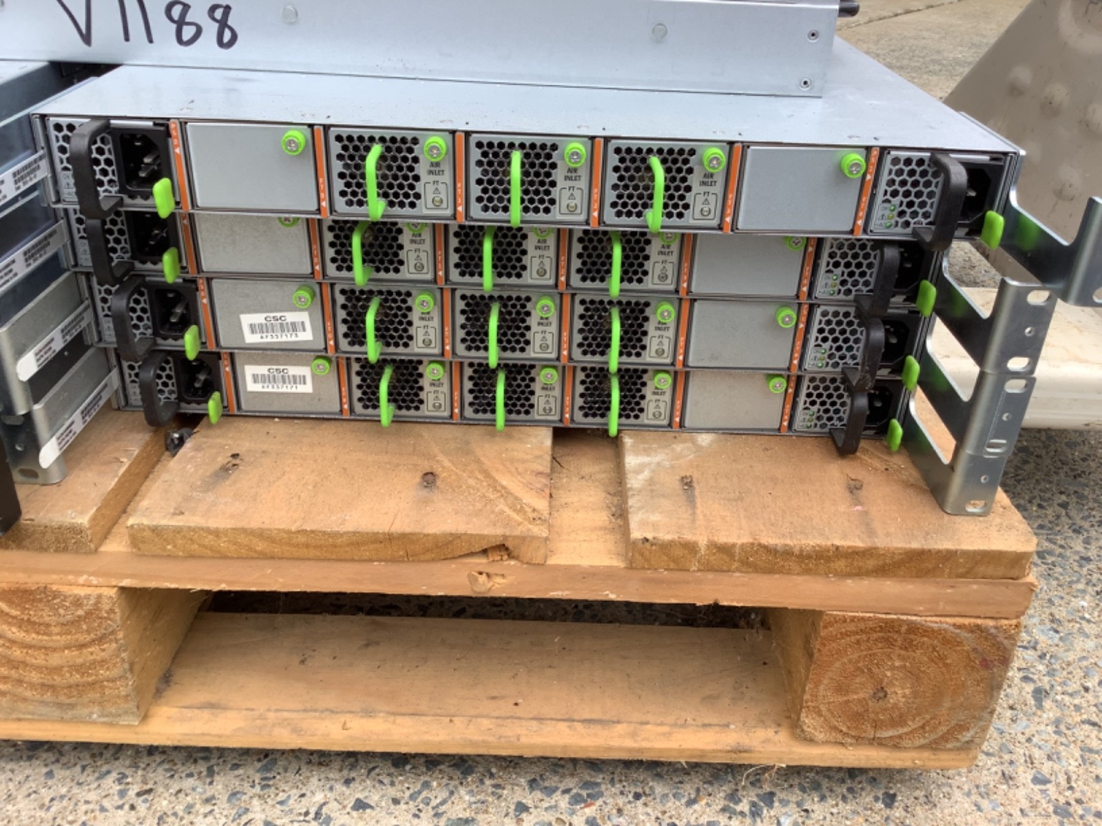 7052969 Sun Oracle 7052969 Datacenter Infiniband Switch 4 units Available.