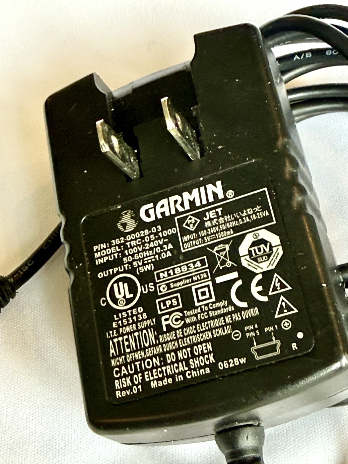 Genuine Garmin Model TRC-05-1000 Output 5V 1.0A Power Supply AC Adapter OEM