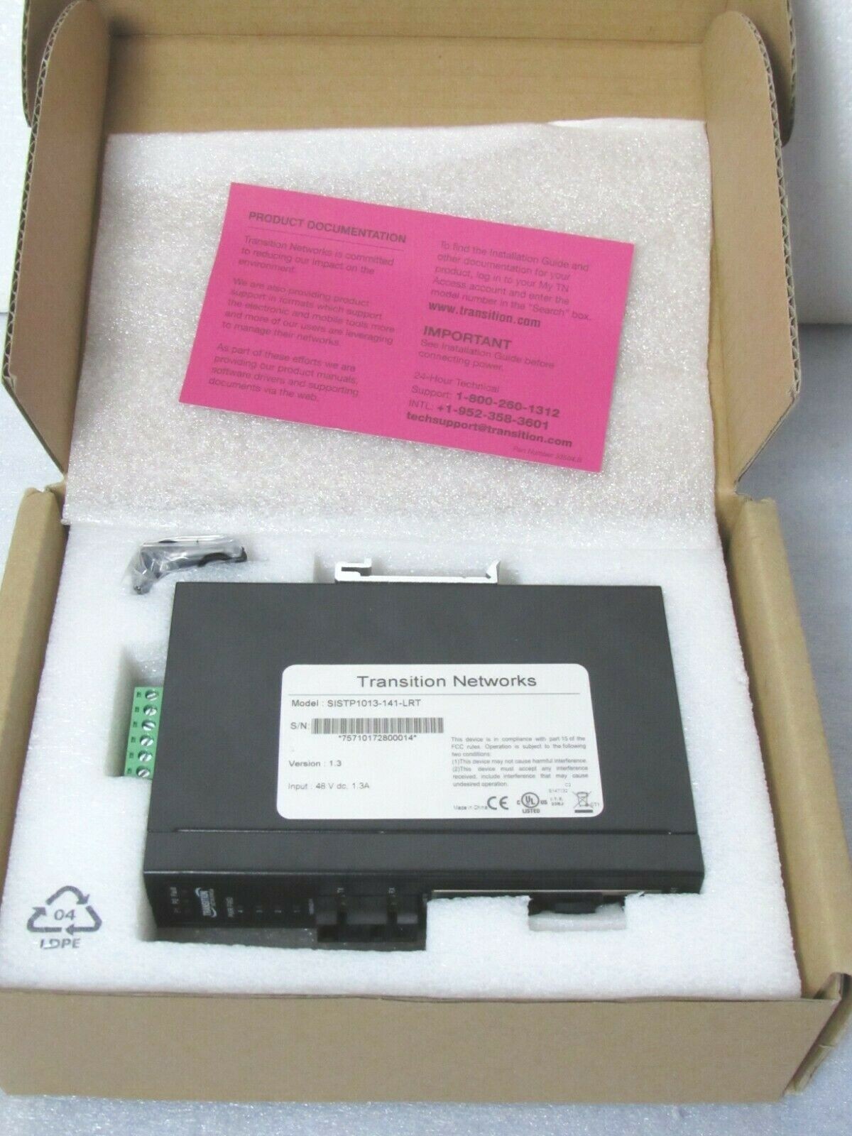 Transition Networks SISTP1013-141-LRT Transition 4 x 10/100Base-TX RJ-45 [CTOKC]
