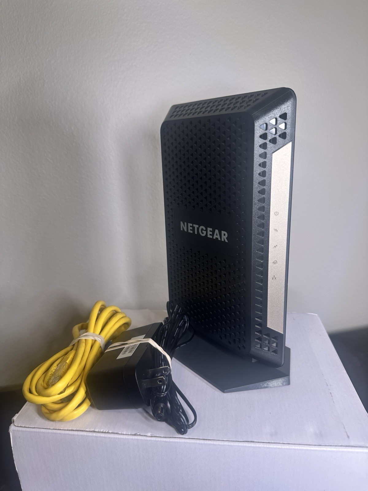 Netgear CM1000 DOCSIS 3.1 Gigabit Cable Modem *TESTED*