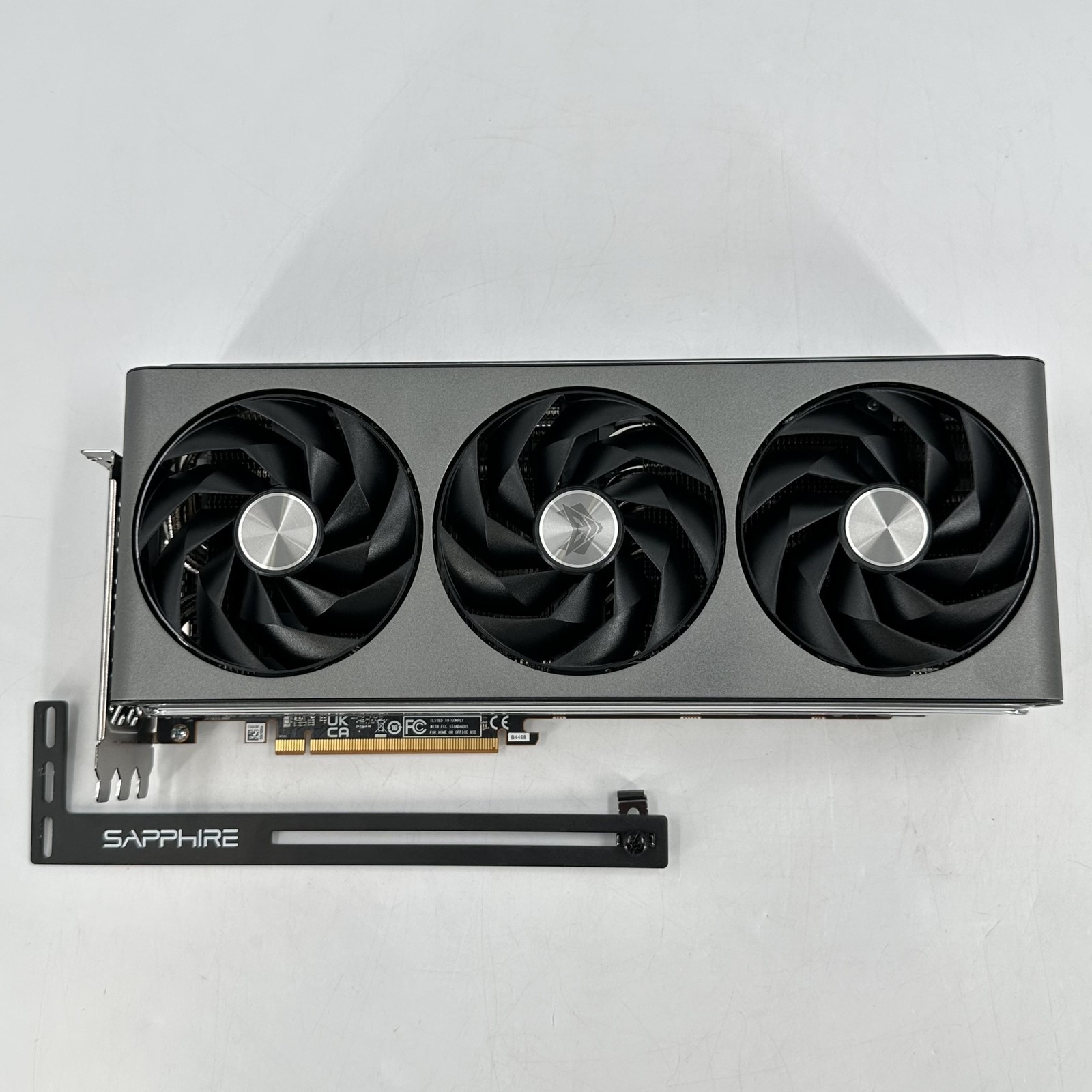 Sapphire Nitro+ Vapor-X Radeon RX 7900 XTX 24GB - Graphics Card - Excellent 