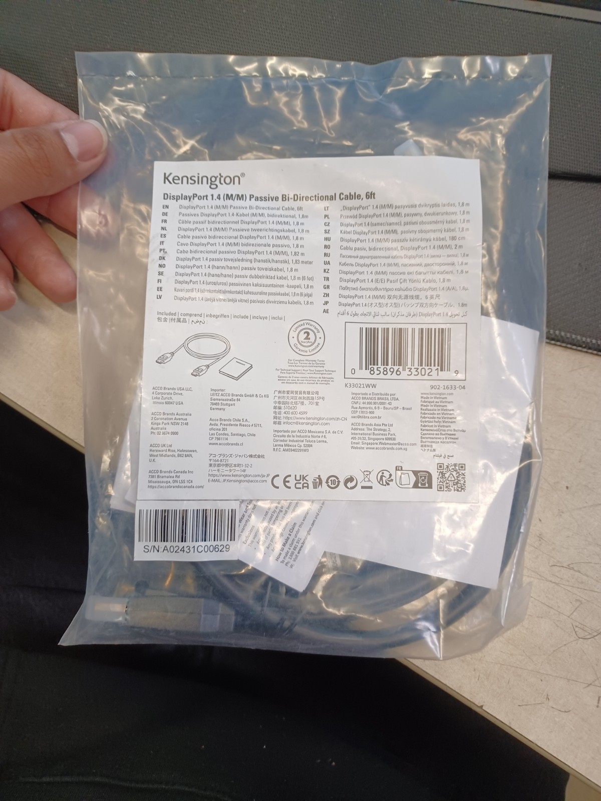 Kensington DisplayPort 1.4 M/M Passive Bi-Directional Cable 6ft K33021WW
