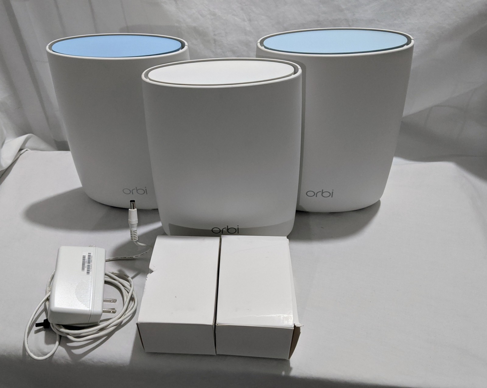 NETGEAR Orbi Mini AC2200 Tri-Band Mesh WiFi Router System- Tested and Functional