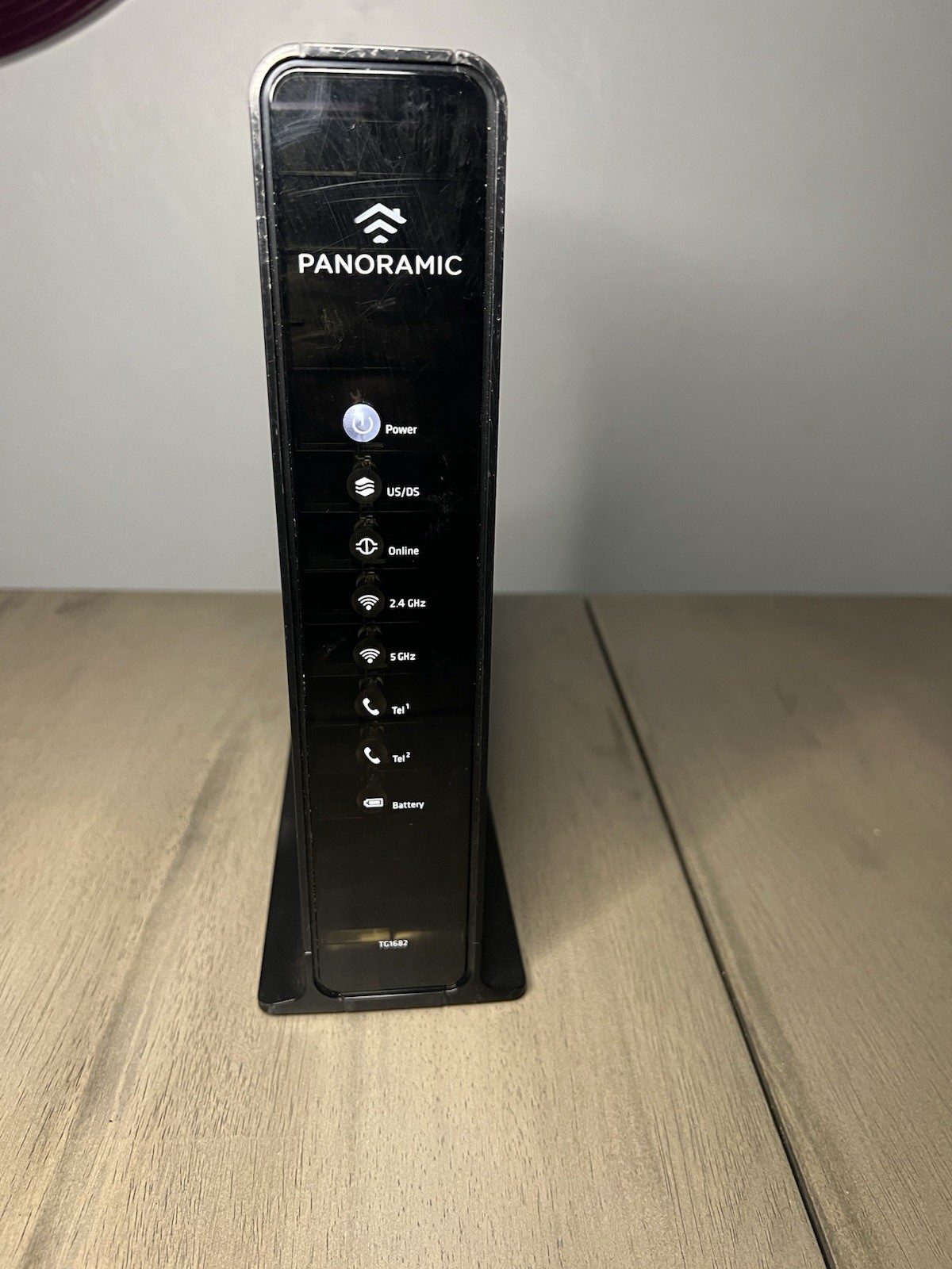 ARRIS Panoramic TG1682G Modem Wireless Dual Band Router Includes Cord