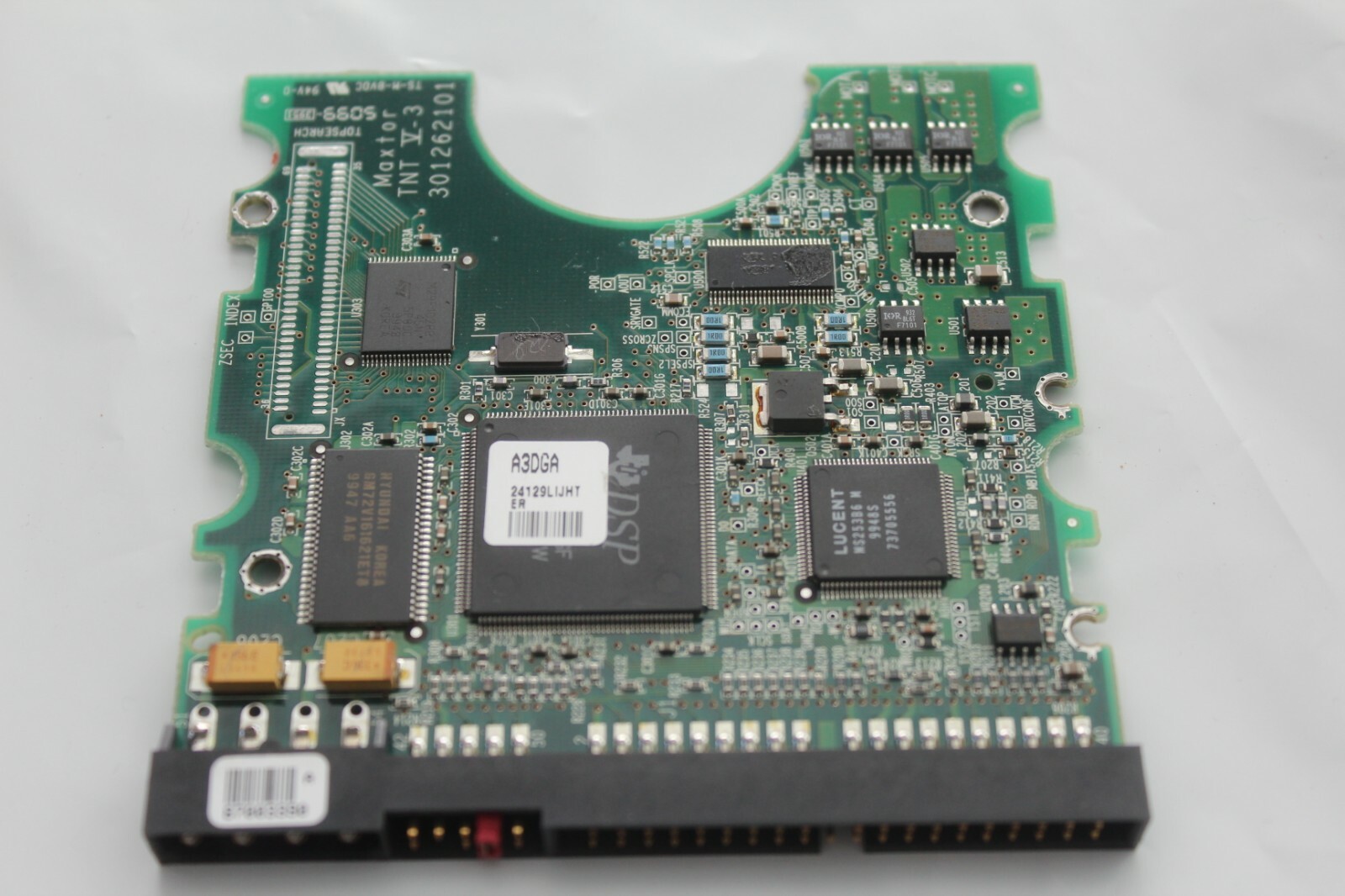 Maxtor PCB Circuit Logic Board Hard Drive Controller 301262101 91531U3 FA520S60