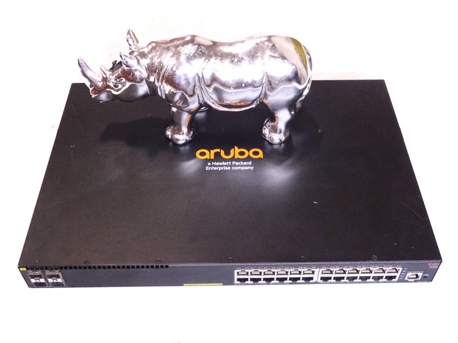 JL261A HP Aruba 2930F 24G PoE+ 4SFP Switch JL261-61001
