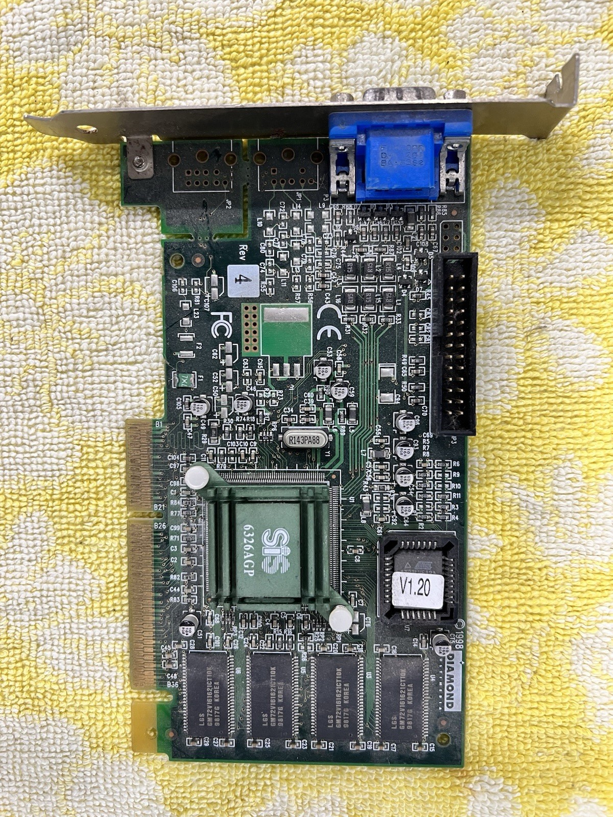 Diamond SiS 6326 AGP 4MB VGA Video Card P/N 23020041-401 Vintage 1998