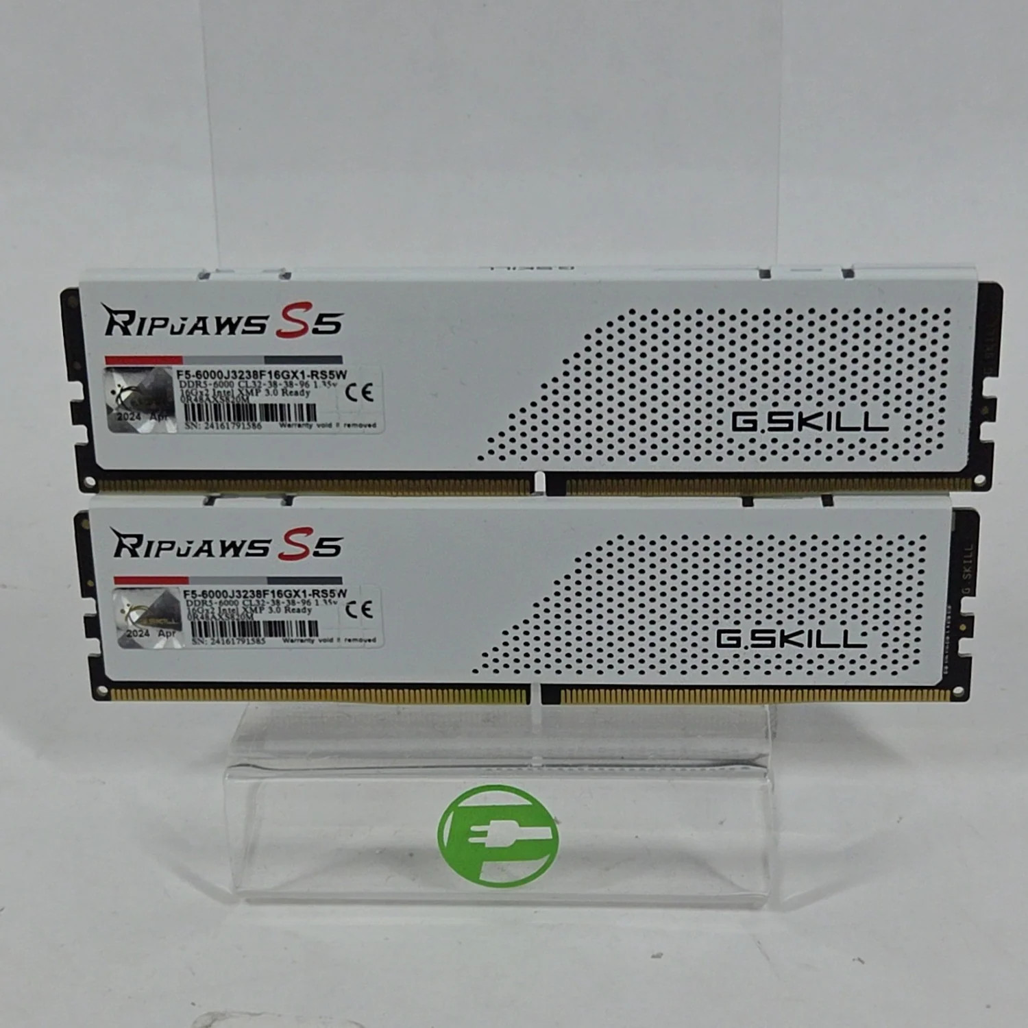 G.Skill Ripjaws S5 32GB (2x16GB) RAM DDR5 6000MHz F5-6000J238F16GX1-RS5W