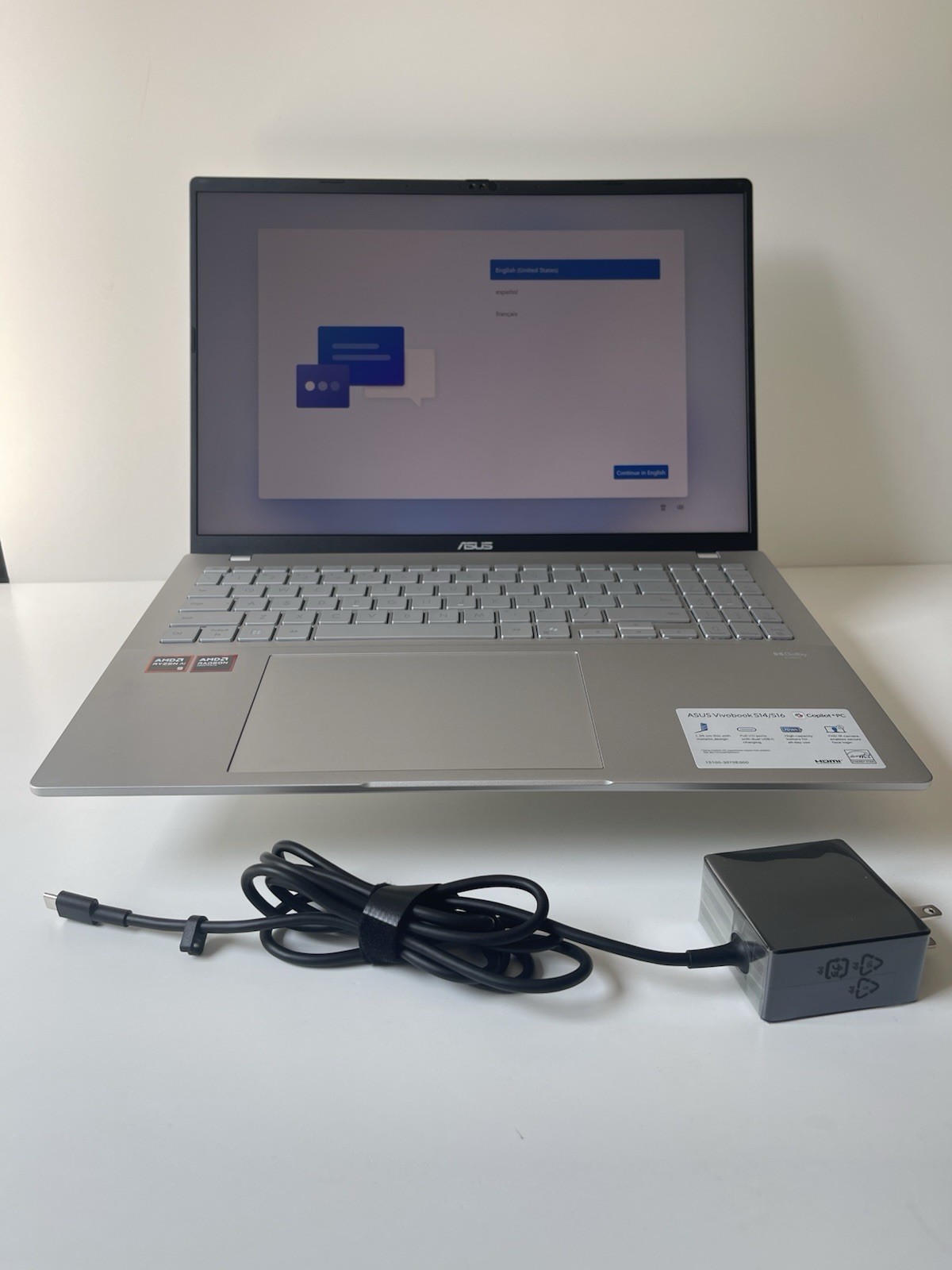 ASUS VivoBook S16 - 16" Touch Copilot+, Ryzen AI 9 465, 32GB RAM, 1TB SSD, W11H