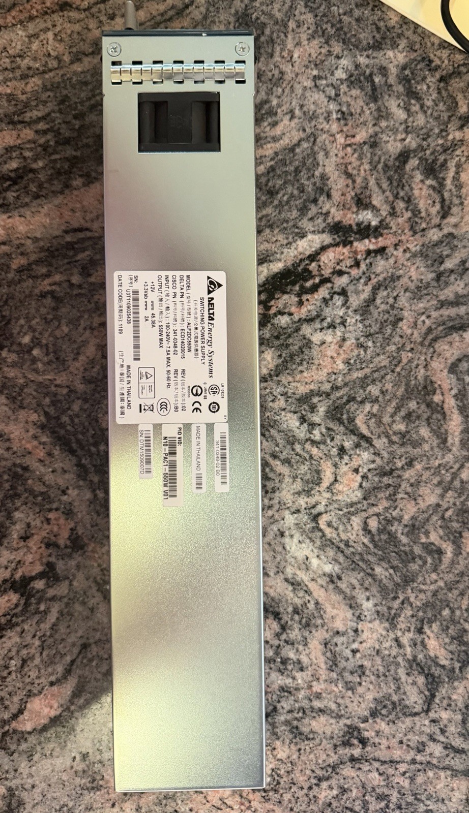 Delta 550W 1U Internal 24-Pin Switching Power Supply Cisco Nexus 5000 ALF2DC550W