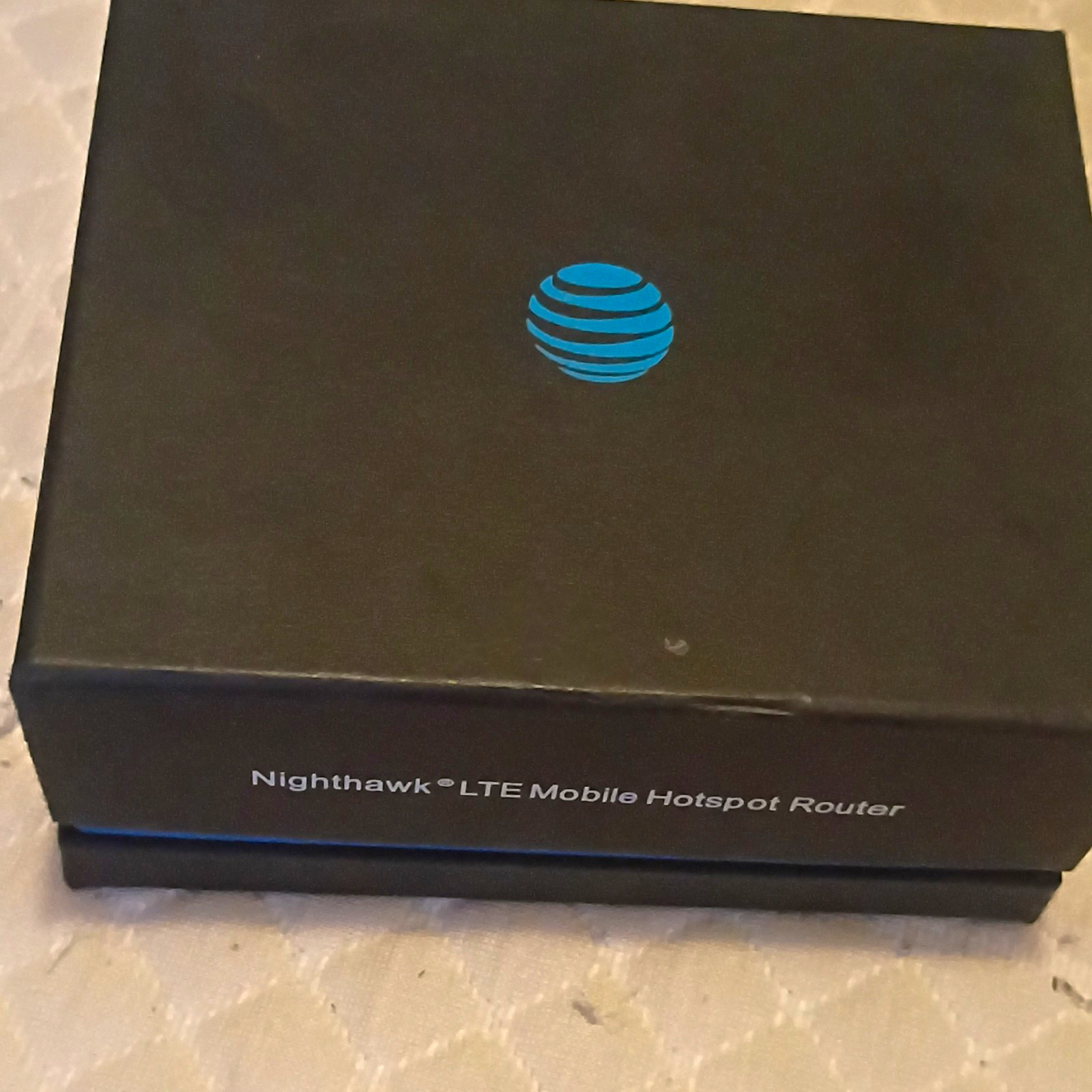 NETGEAR Nighthawk AT&T LTE Wi-Fi Hotspot Modem Prepaid Black